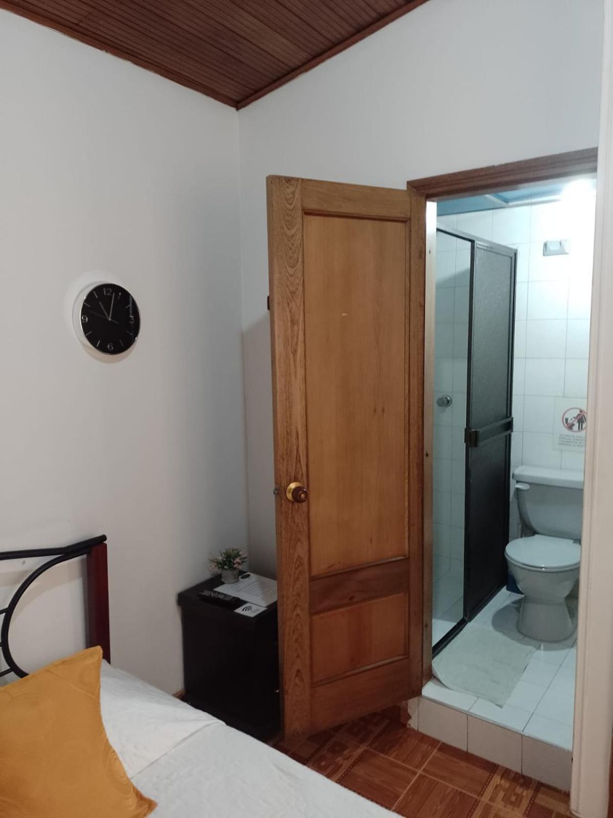 Habitaciones C&S ボゴタ エクステリア 写真